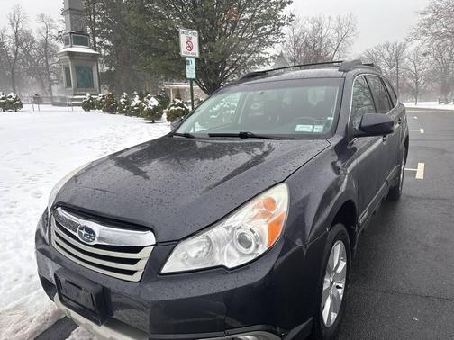 2012 Subaru Outback 2.5i Limited
