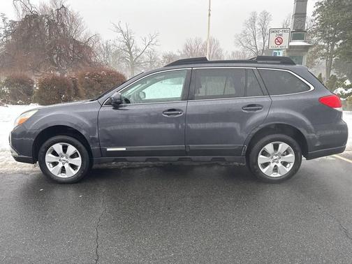 2012 Subaru Outback 2.5i Limited