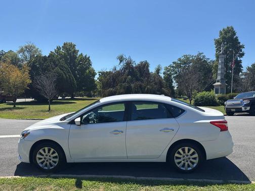 2017 Nissan Sentra SV