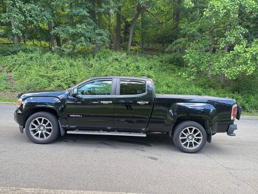 Black 2018 GMC Canyon Denali