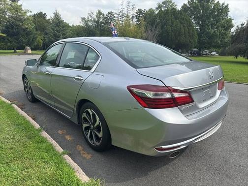 2017 Honda Accord EX-L w/Navigation & Honda Sensing