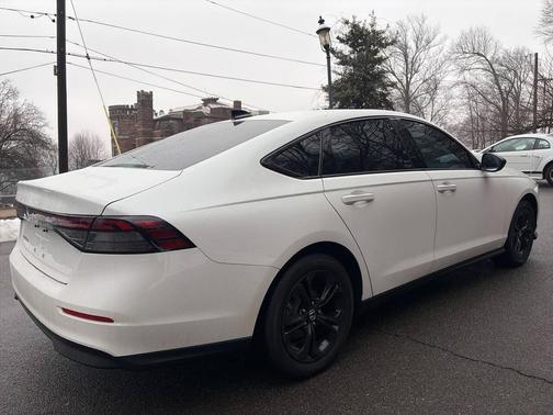 2025 Honda Accord SE 4dr Sedan