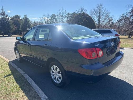 2007 Toyota Corolla LE
