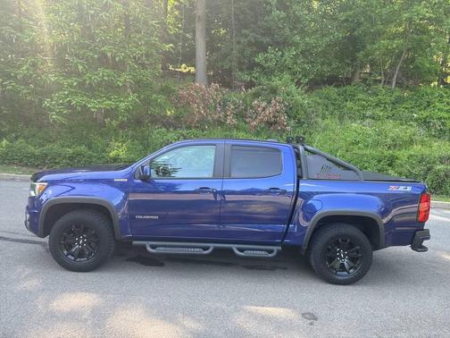 Blue 2017 Chevrolet Colorado Z71