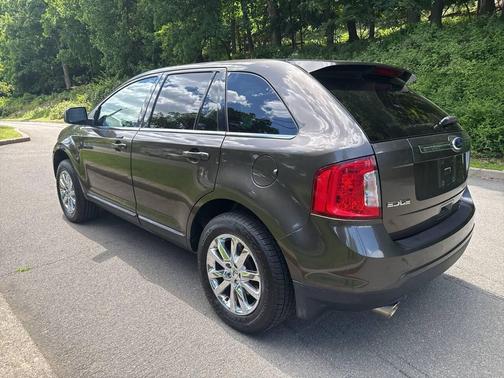 Gray 2011 Ford Edge Limited