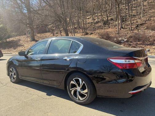 2017 Honda Accord LX 4dr Sedan CVT