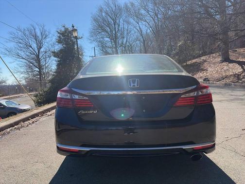 2017 Honda Accord LX 4dr Sedan CVT