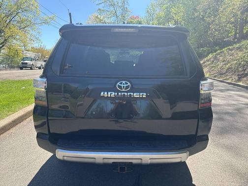 Black 2015 Toyota 4Runner Trail
