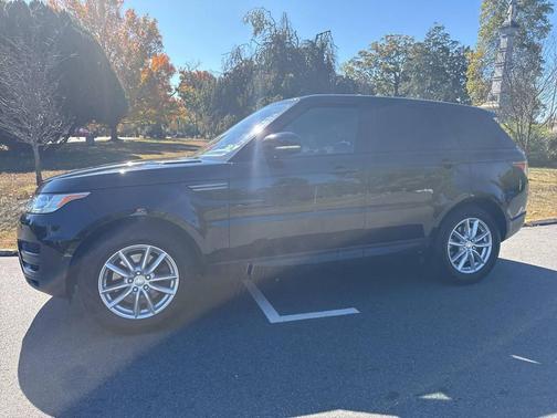 2017 Land Rover Range Rover Sport 3.0L Supercharged SE