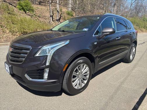 Gray 2017 Cadillac XT5 Luxury