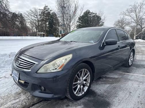 2011 INFINITI G37x Base