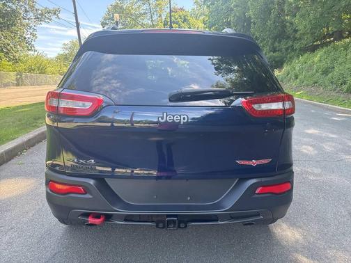 Blue 2014 Jeep Cherokee Trailhawk