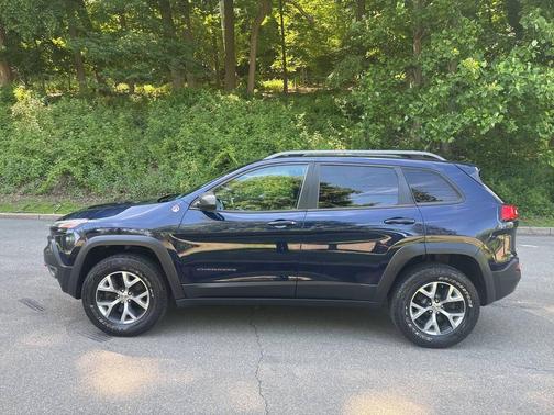 Blue 2014 Jeep Cherokee Trailhawk