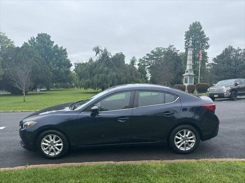 2016 Mazda Mazda3 i Sport