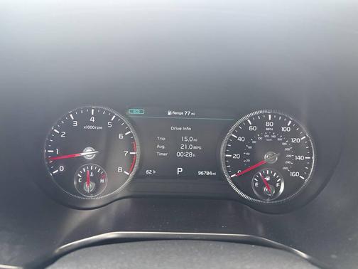 White 2020 Kia Telluride SX AWD 4dr SUV