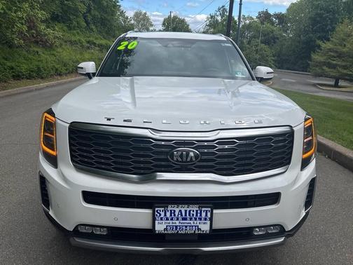 White 2020 Kia Telluride SX AWD 4dr SUV