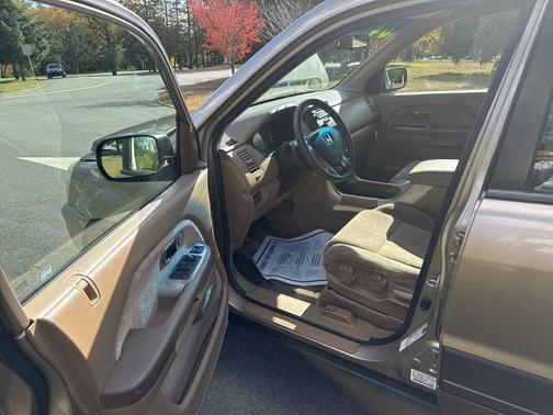 2004 Honda Pilot LX