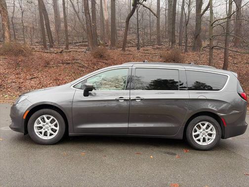2020 Chrysler Voyager LXI