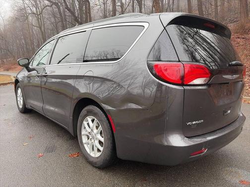 2020 Chrysler Voyager LXI