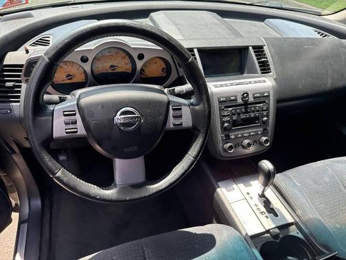 Silver 2004 Nissan Murano SL