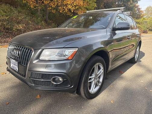 Gray 2016 Audi Q5 3.0T Premium Plus