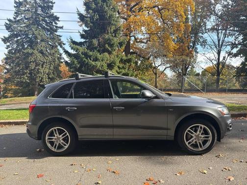 Gray 2016 Audi Q5 3.0T Premium Plus