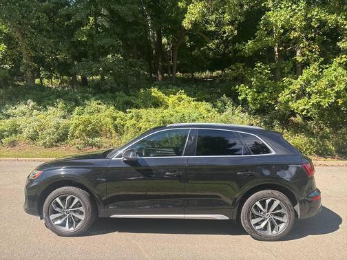 Black 2021 Audi Q5 45 Premium Plus