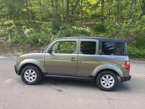Gray 2008 Honda Element EX AWD 4dr SUV 5A