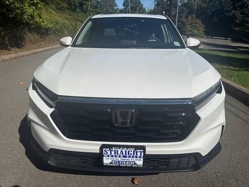 White 2023 Honda CR-V EX AWD 4dr SUV