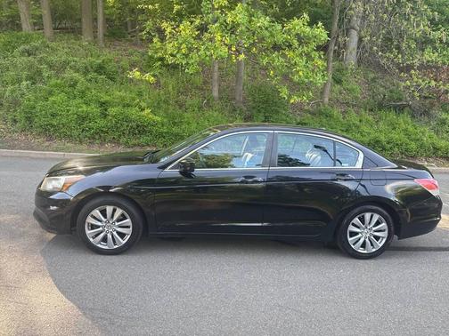 Black 2012 Honda Accord SE