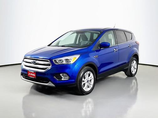 Lightning Blue 2019 Ford Escape SE