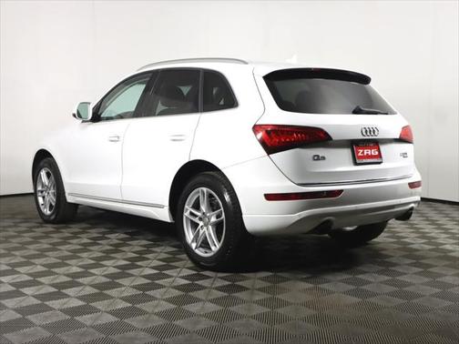 2015 Audi Q5 2.0T Premium Plus