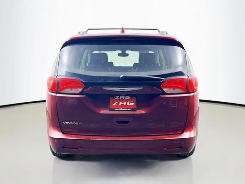 2020 Chrysler Voyager LXI