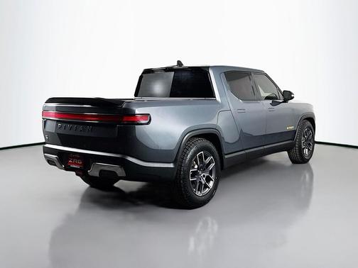 2022 Rivian R1T Adventure