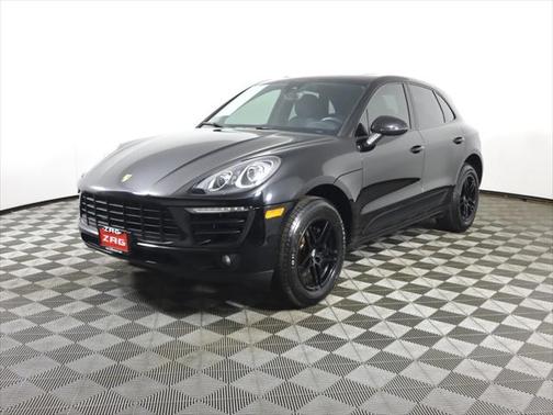 2017 Porsche Macan Base