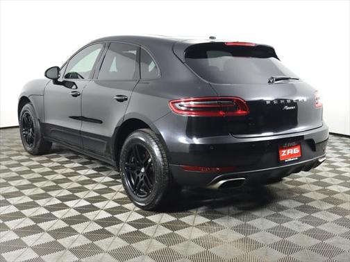 2017 Porsche Macan Base