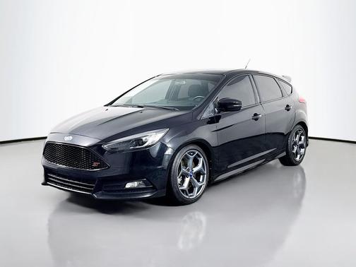 2018 Ford Focus ST 