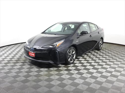2021 Toyota Prius XLE