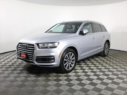 2019 Audi Q7 55 Premium Plus