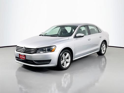 2012 Volkswagen Passat 2.5 SE