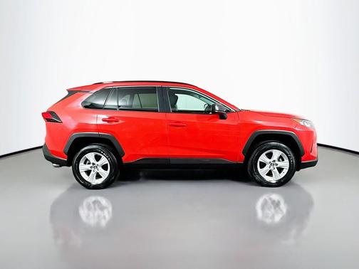 2021 Toyota RAV4 Hybrid LE