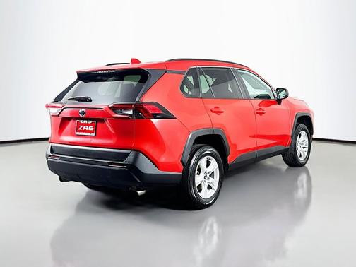 2021 Toyota RAV4 Hybrid LE