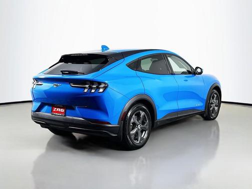 2022 Ford Mustang Mach-E Select