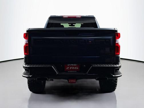 2020 Chevrolet Silverado 1500 Custom Trail Boss