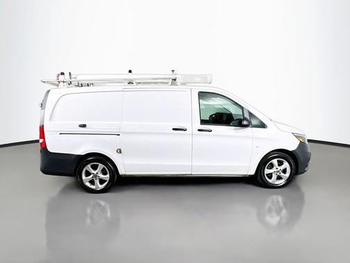 Arctic White 2019 Mercedes-Benz Metris Base