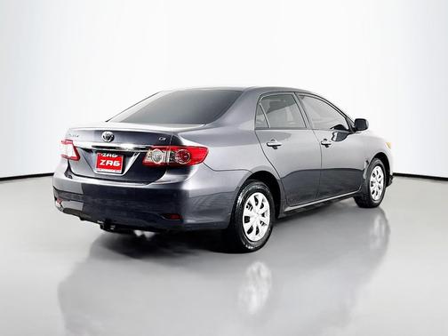 2011 Toyota Corolla LE