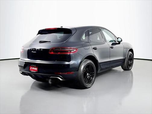 2018 Porsche Macan Base