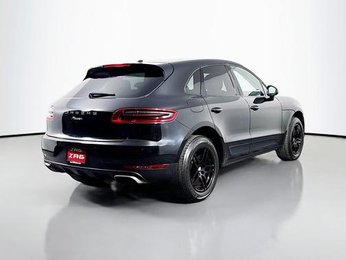 2018 Porsche Macan Base
