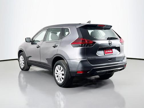 Gun Metallic 2019 Nissan Rogue
