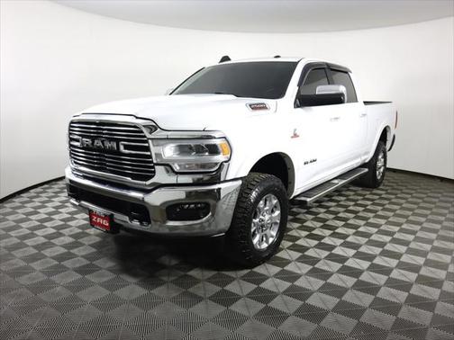 2020 RAM 2500 Laramie Crew Cab 4X4 6'4' Box